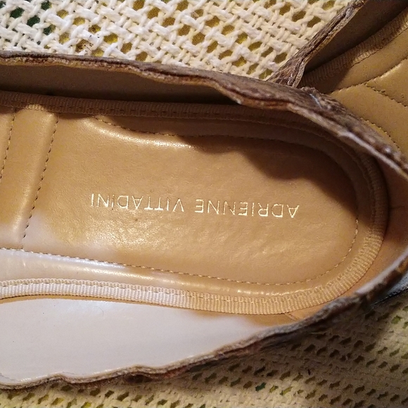 Faux snakeskin Adrienne vittadini flats size 9 1/2 - Picture 4 of 4